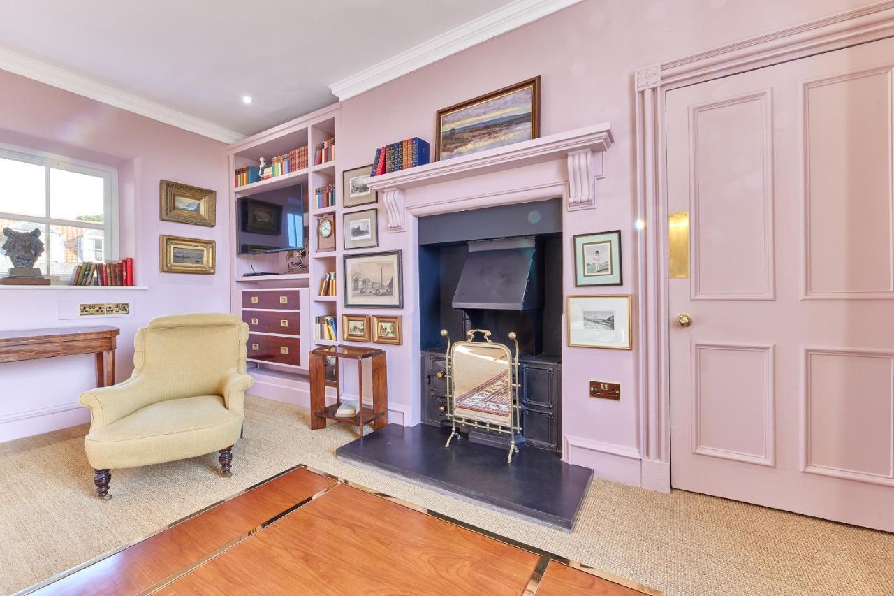 River View: Characterful Townhouse, Stunning Views Berwick Upon Tweed Екстер'єр фото