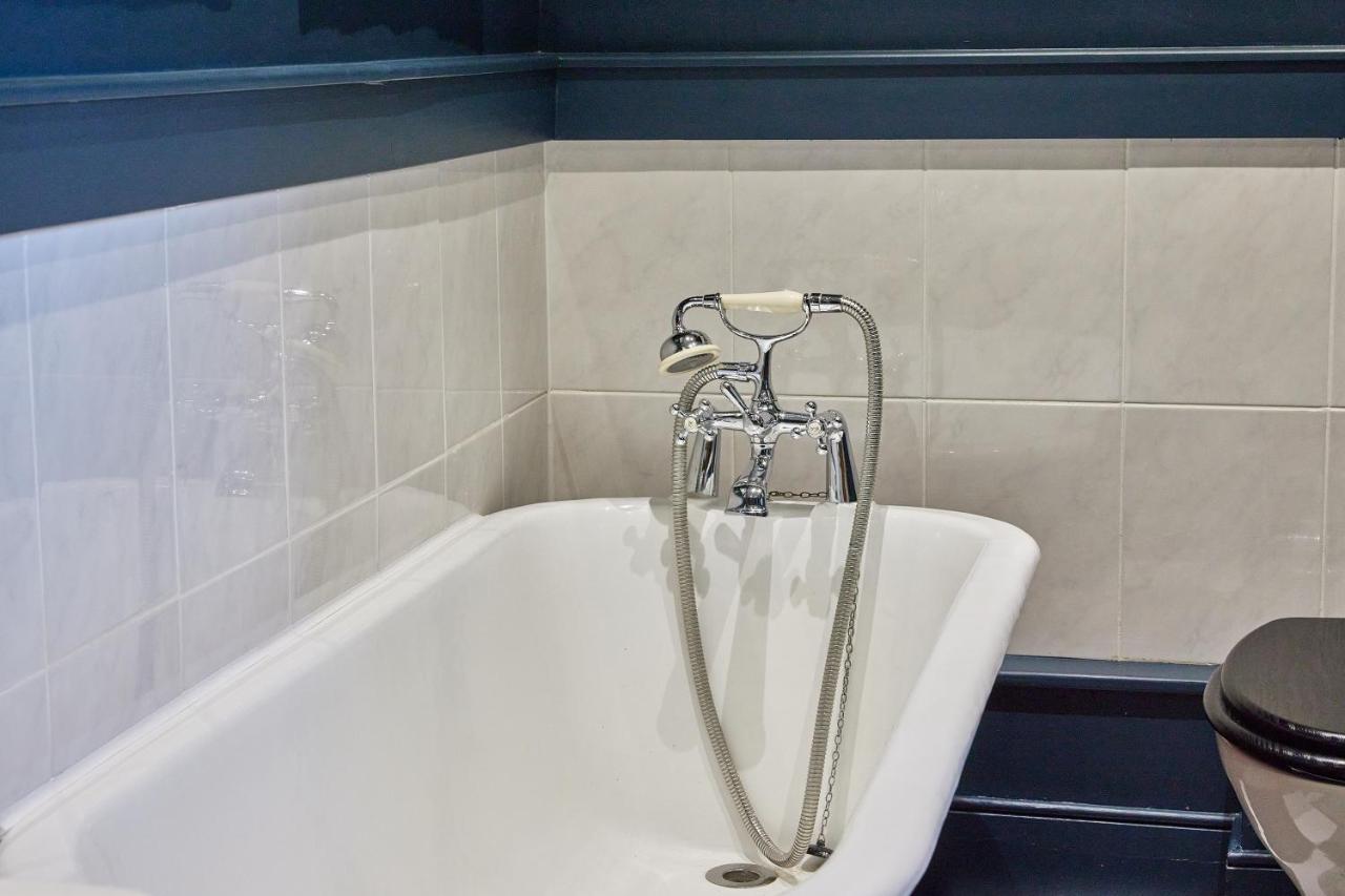 River View: Characterful Townhouse, Stunning Views Berwick Upon Tweed Екстер'єр фото